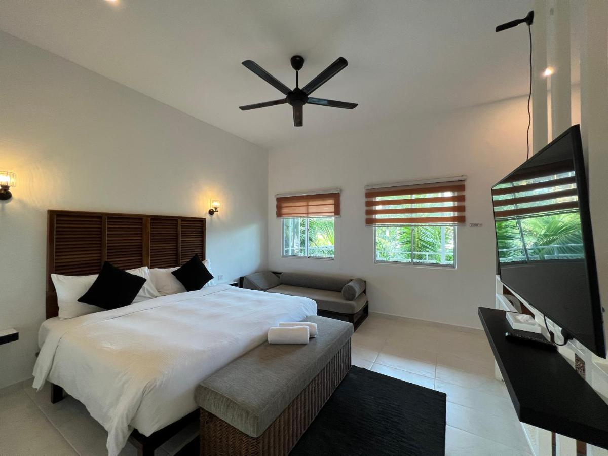 Airis Sanctuary Resort Pantai Cenang  Exterior photo