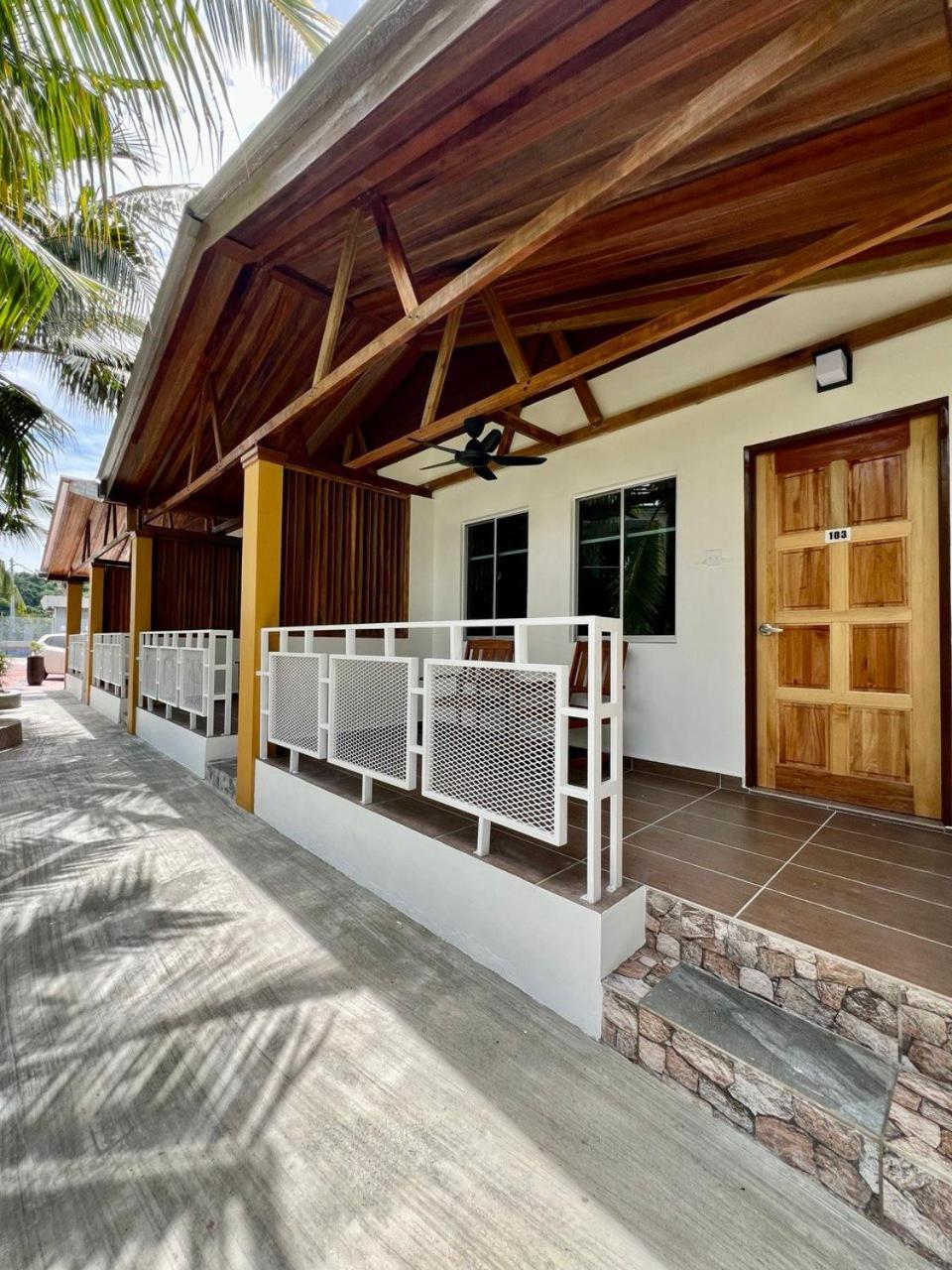 Airis Sanctuary Resort Pantai Cenang  Exterior photo